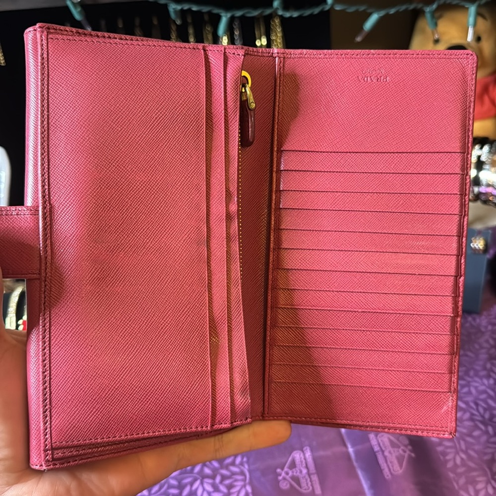 Prada leather wallet - Picture 3 of 5